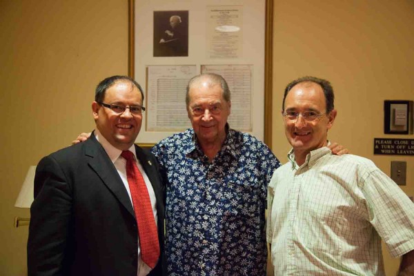 De Izda a drcha, Igor Ijurra, Rafael Frühbeck de Burgos y Joaquín Jabat en NY, 2012